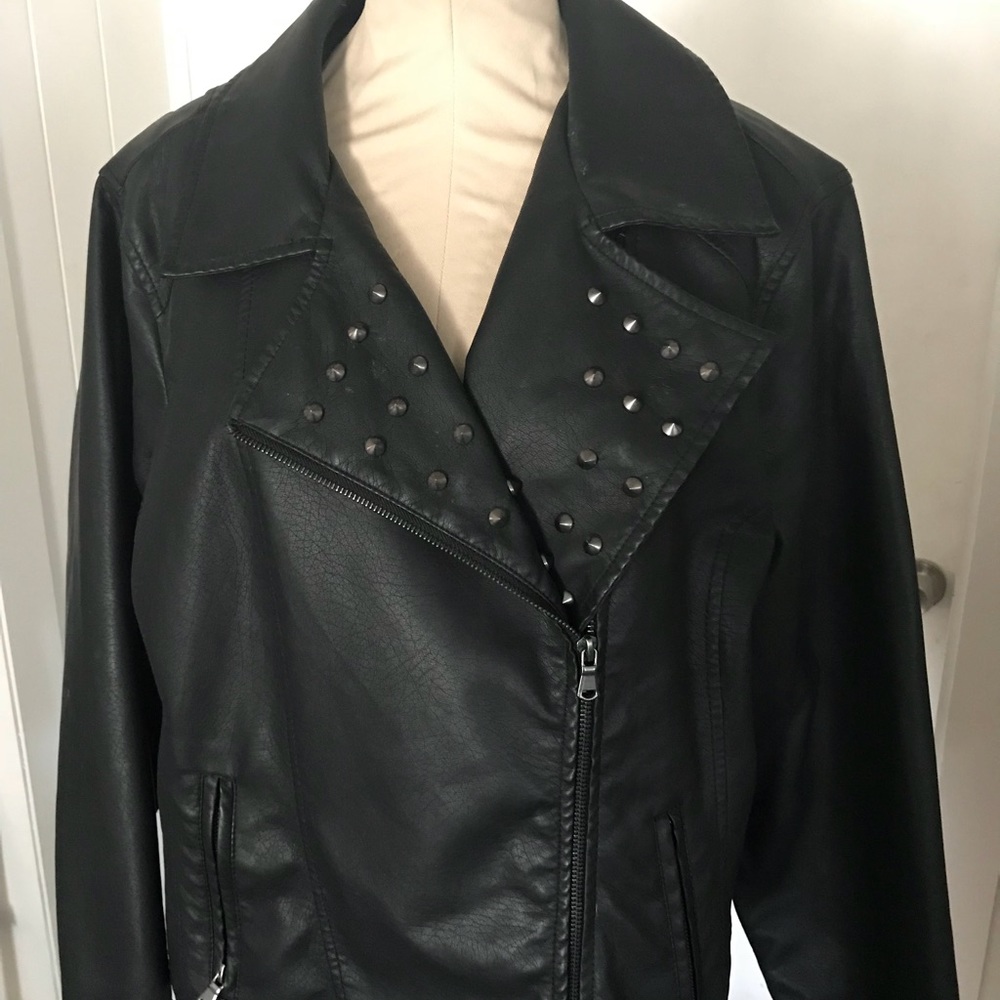 Jacket - Picture 2 of 3